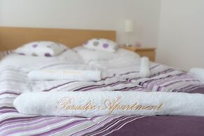 Paradise Apartment