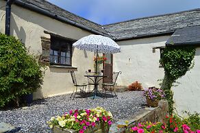 Windbury Cottage