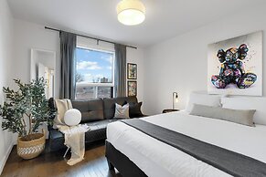LiV MTL - Avenue