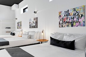 Liv MTL - Plaza