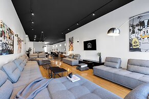 Liv MTL - Plaza