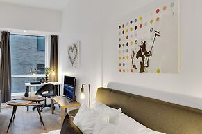 Liv MTL - Downtown