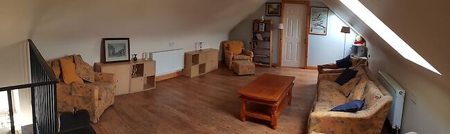Apartment Sleeps 7 With Mezzanine