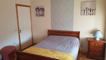Apartment Sleeps 7 With Mezzanine