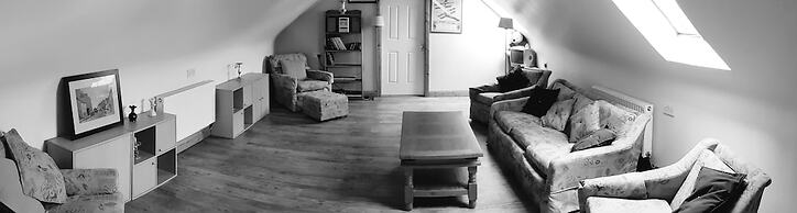 Apartment Sleeps 7 With Mezzanine