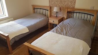 Apartment Sleeps 7 With Mezzanine