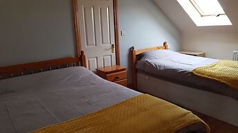 Apartment Sleeps 7 With Mezzanine