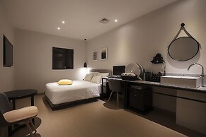 Yellow 8 Hotel