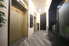 Brown Dot Hotel Beomil