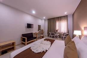 Double S Hotel