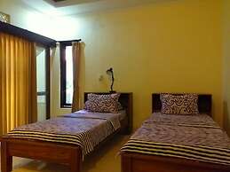 Puri Asri Bungalow