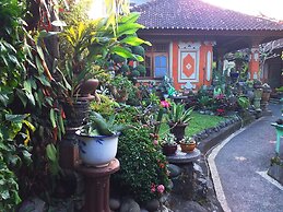 Puri Asri Bungalow