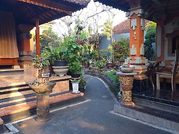 Puri Asri Bungalow