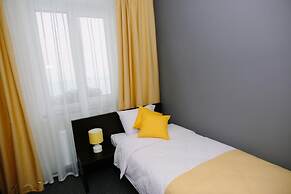 Sunny Hotel