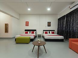 OYO 43993 Madsuite