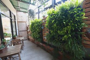 Mayu Hotel