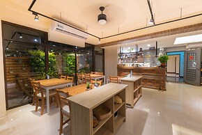 Mayu Hotel