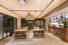 Mayu Hotel