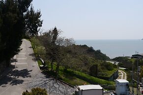 Mayu Hotel