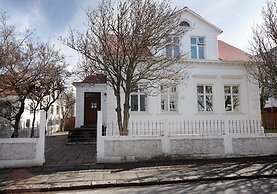 Casa Apartments