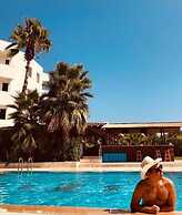 Skys Hotel