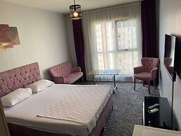 Pin Suites