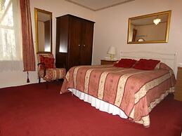 Averon  Guest House