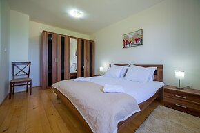 Villa SOA