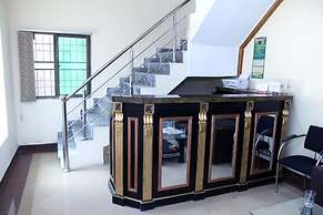 EXECUTIVE PALACE HOTEL LAHORE