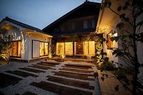 cafe & stay CASTANA