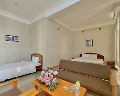My Khe 2 Da Nang Seafront Hotel