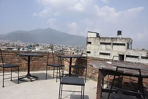 Beehive Hostel