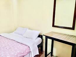 Beehive Hostel