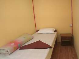 Beehive Hostel
