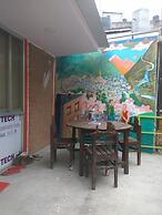 Beehive Hostel