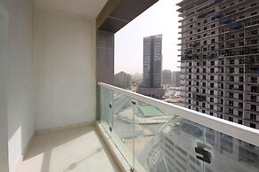 Signature Holiday Home - Red Residence