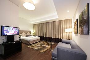 Signature Holiday Home - Matrix Tower