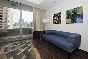 Signature Holiday Home - Matrix Tower