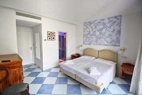 Maison Tonina