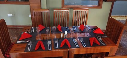 Summit Lodge