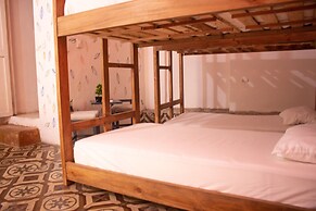 Hostal Badillo SV