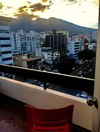 Suite and Apartment Well Located In Quito