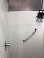 Suite and Apartment Well Located In Quito