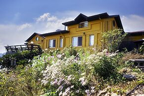 Tongyeong MongDol House