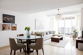 Fantastay Laguna Tower