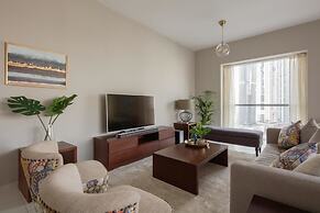 Fantastay Marina Tower