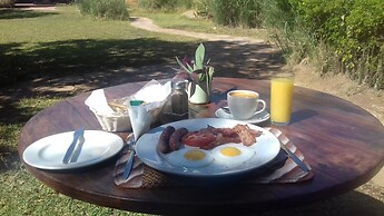 Phokoje Bush Lodge