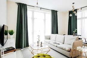 FantaStay Claren Tower 2