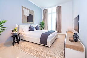 FantaStay Botanica Towers