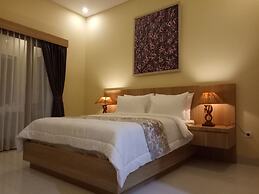 Kubu Kulat Villa